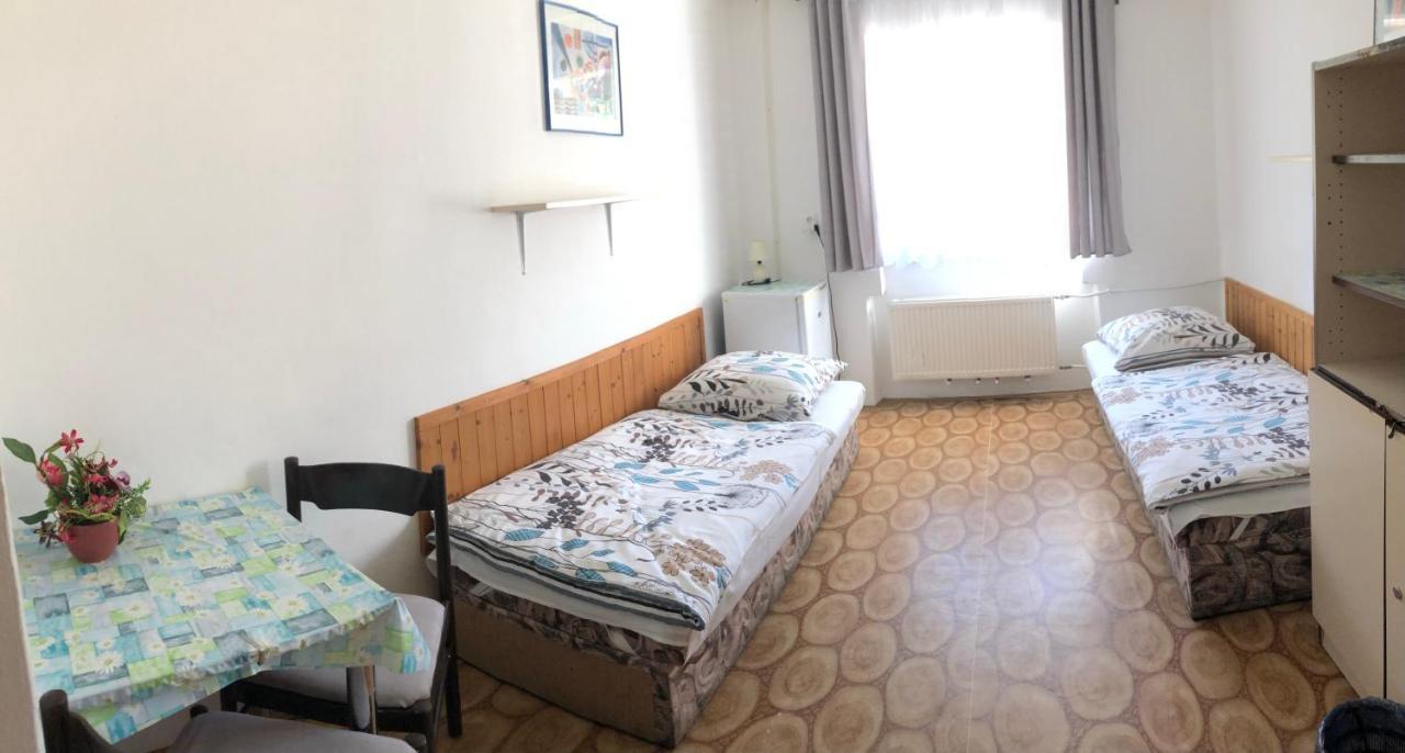 Ubytovani U Ropaku Horní Slavkov Kültér fotó